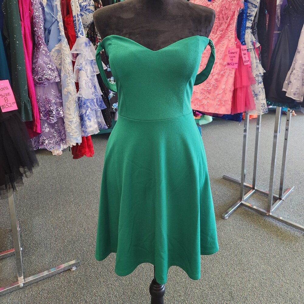 Netty D2172 Size 12 (XL) Emerald Green Jersey Knit  Short Dress/Homecoming
